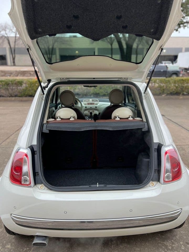 Vehicle photo