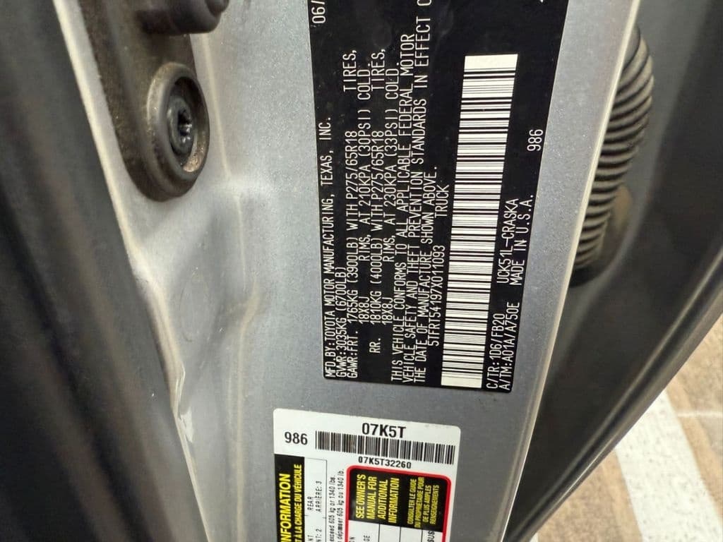 Vehicle photo