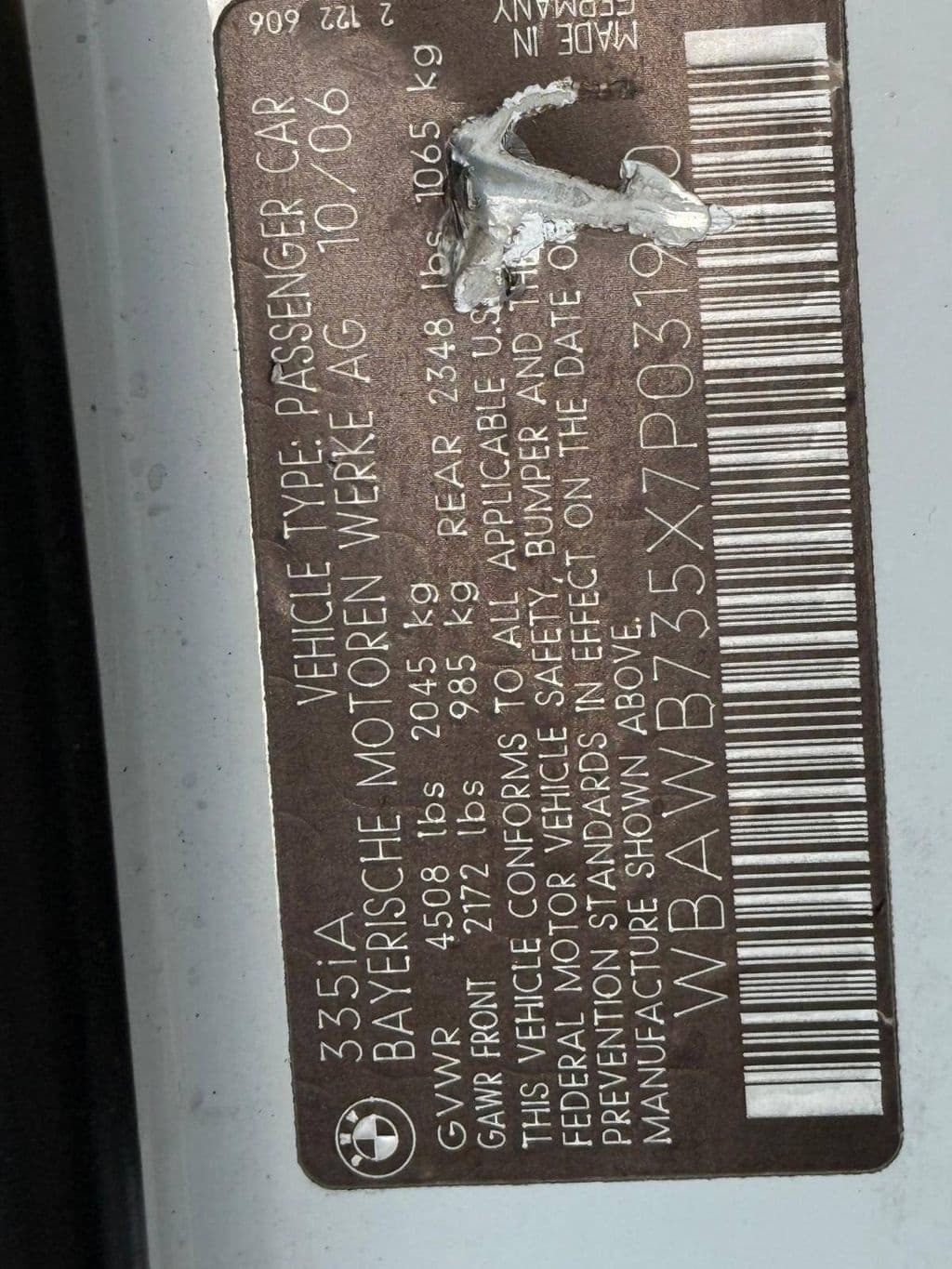 Vehicle photo