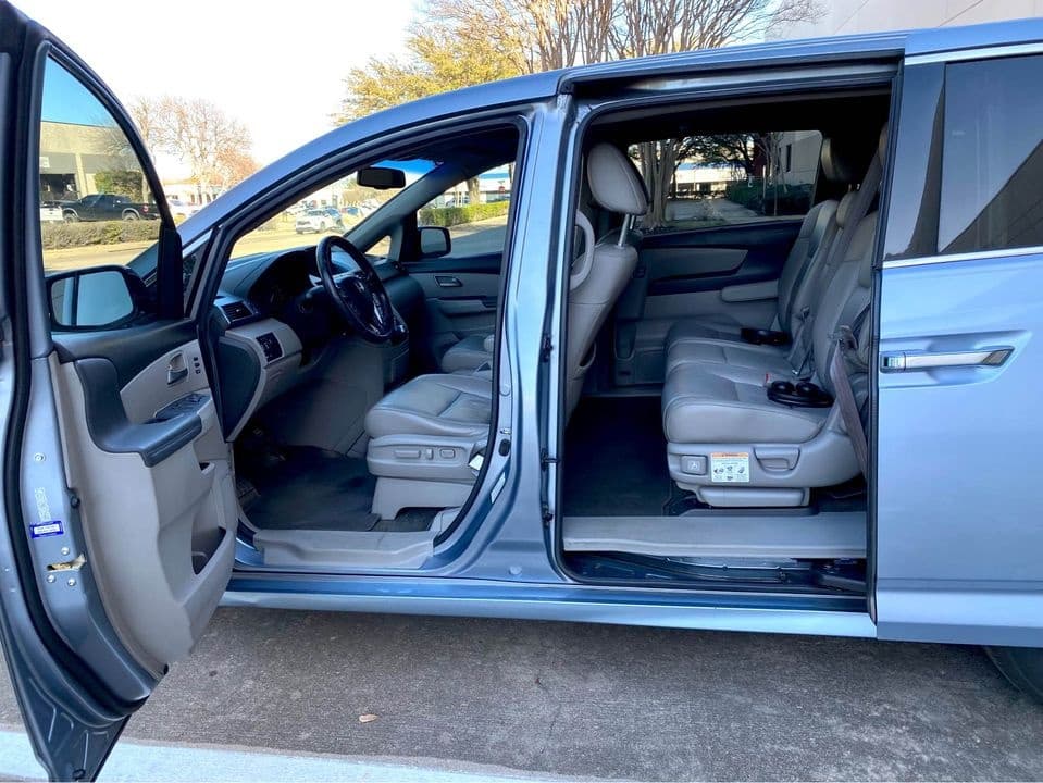 Vehicle photo