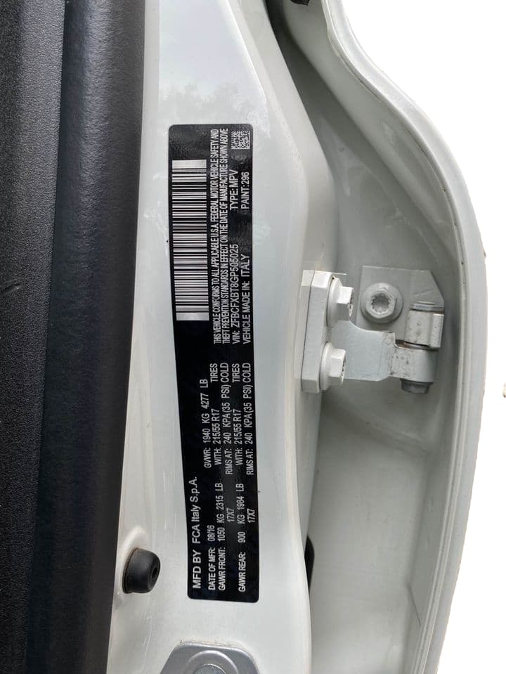 Vehicle photo
