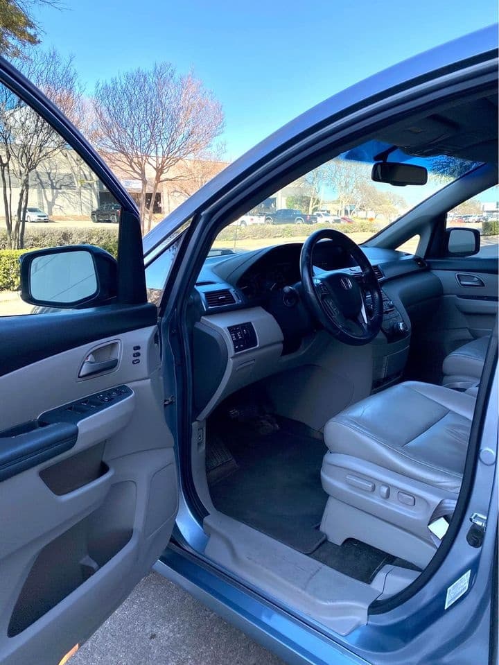 Vehicle photo