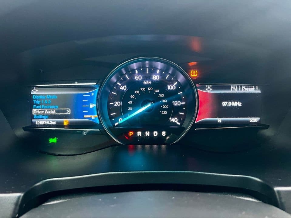 Vehicle photo