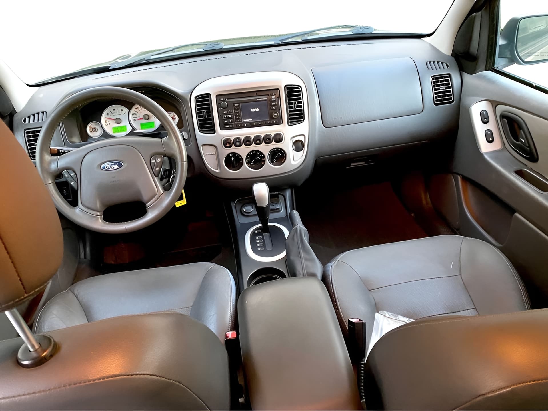 Vehicle photo