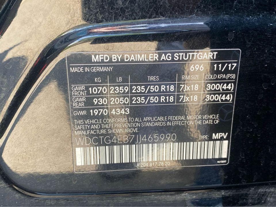 Vehicle photo