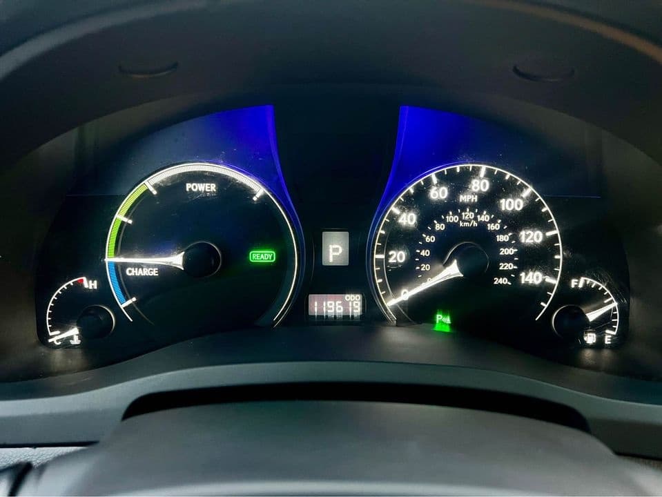 Vehicle photo