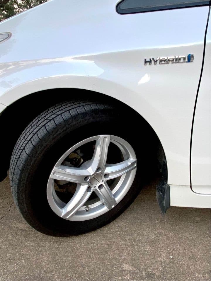 Vehicle photo