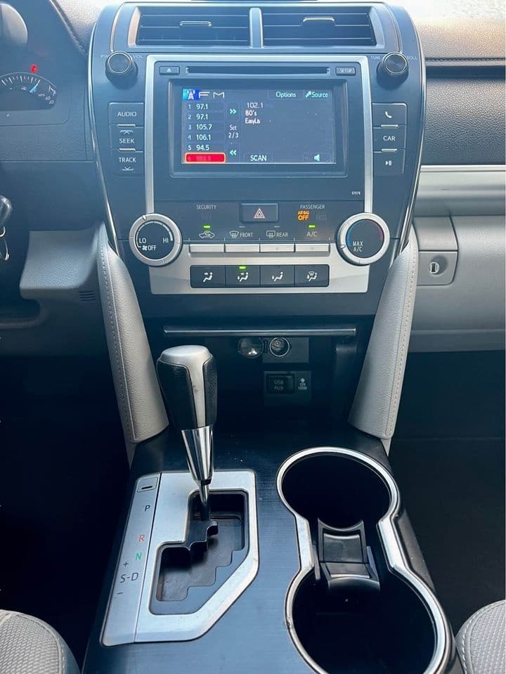 Vehicle photo