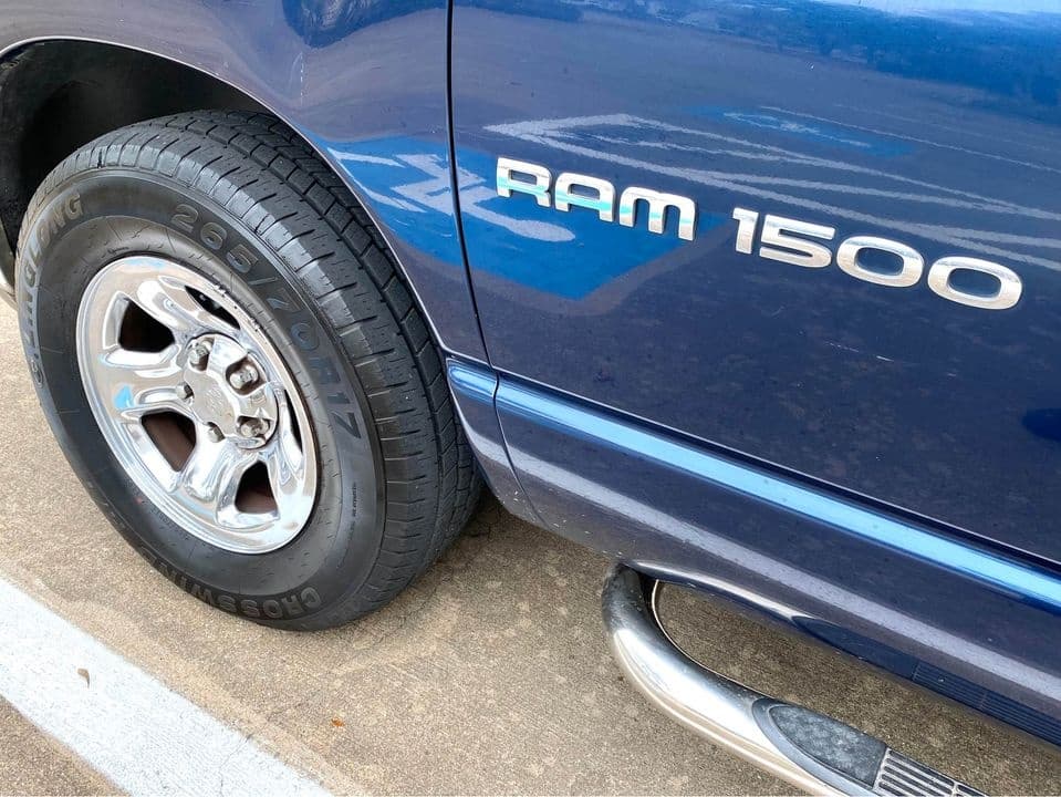 Vehicle photo