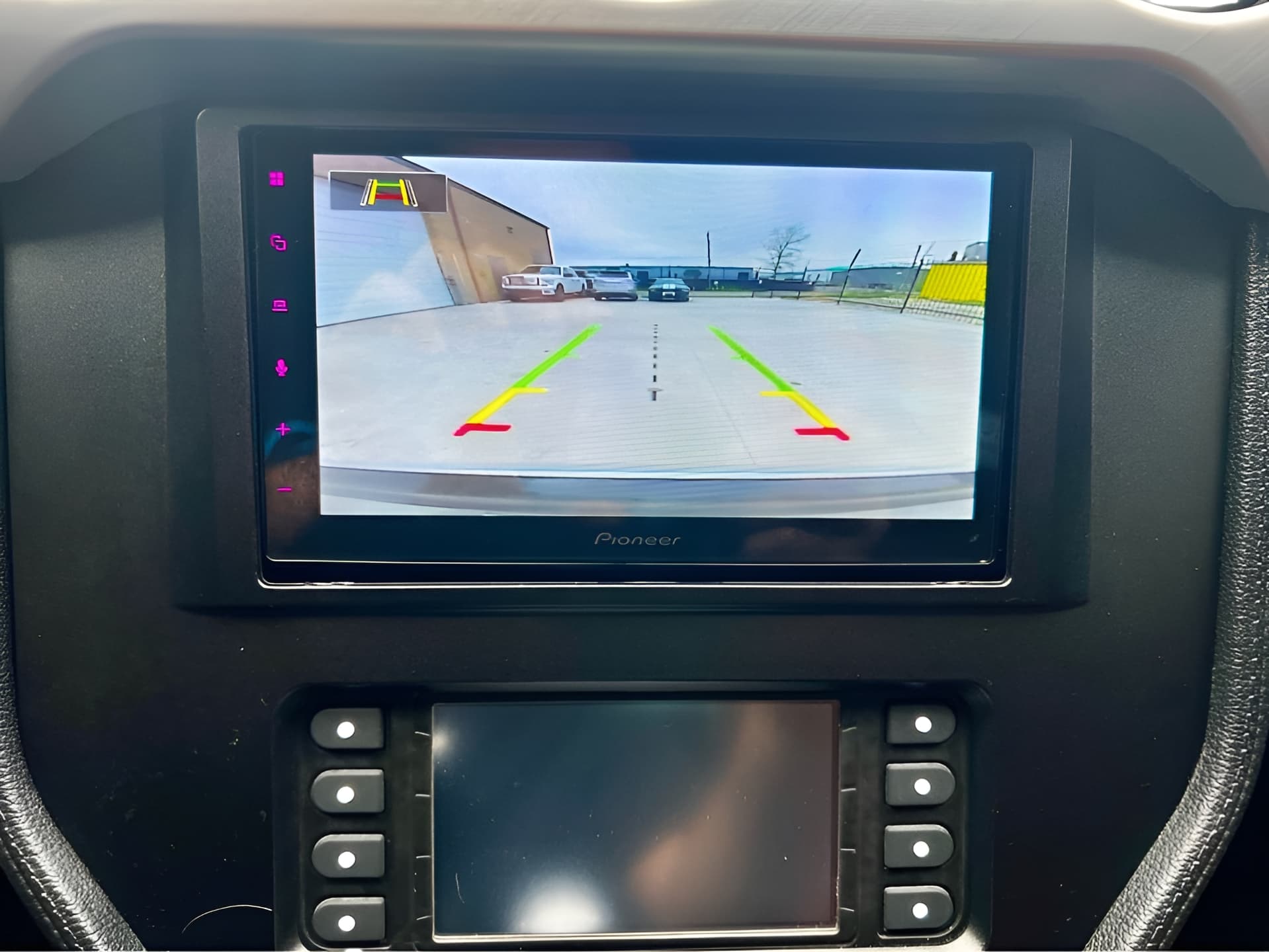 Vehicle photo