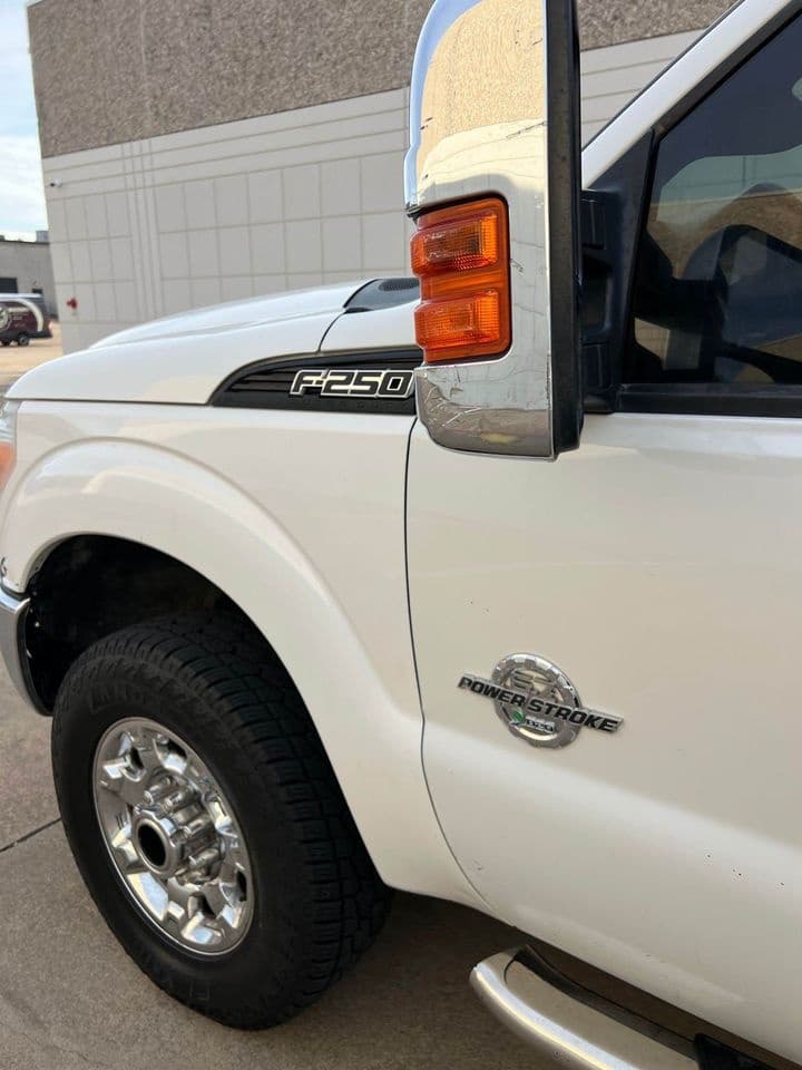 Vehicle photo