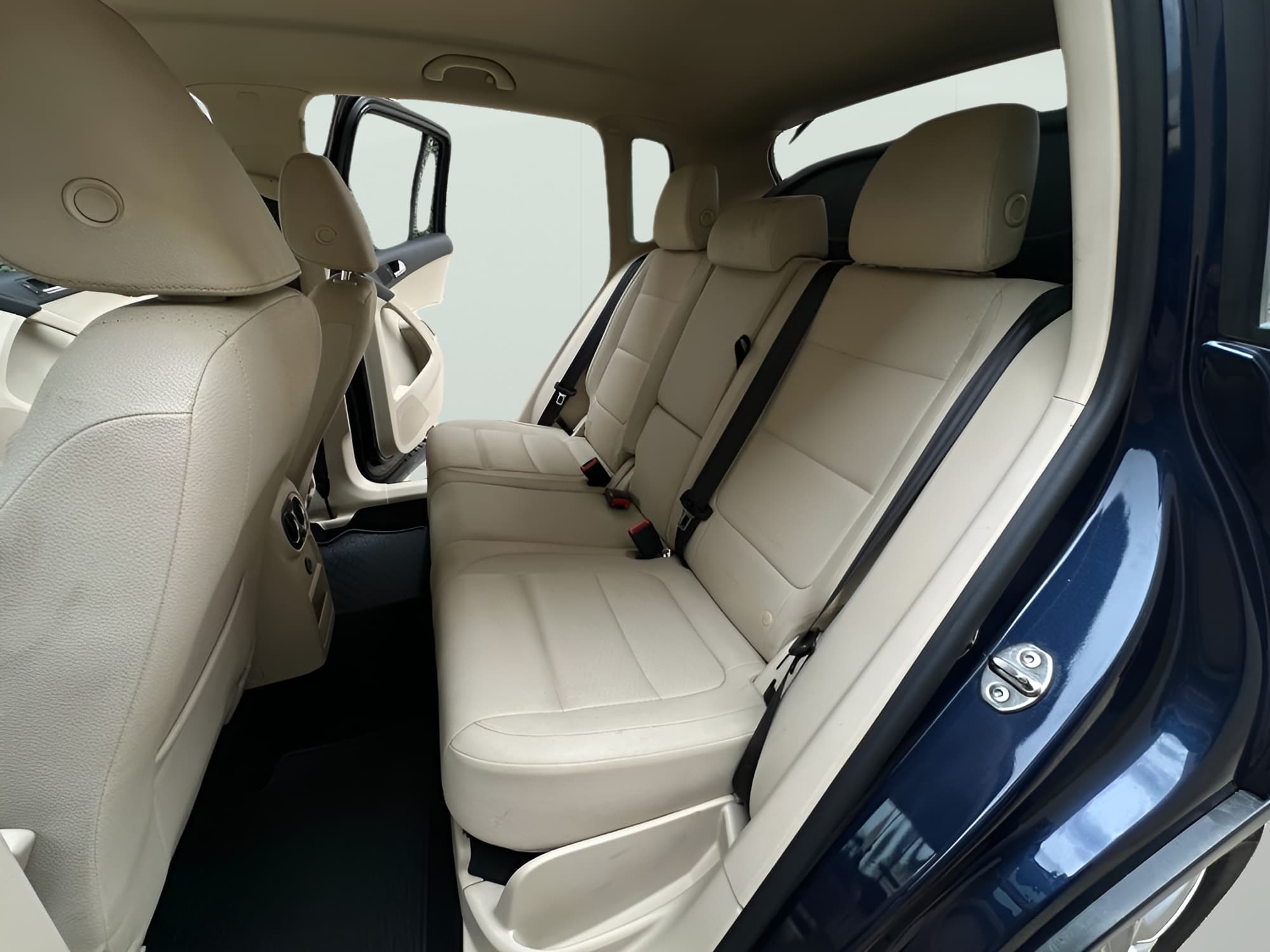 large car