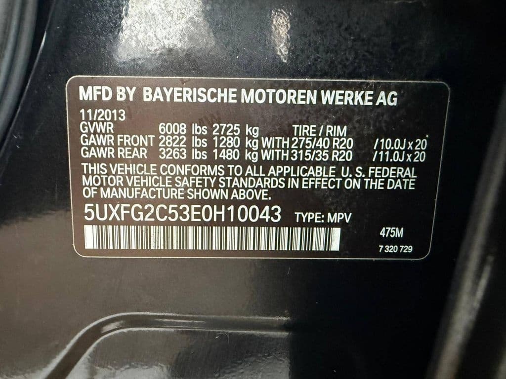 Vehicle photo