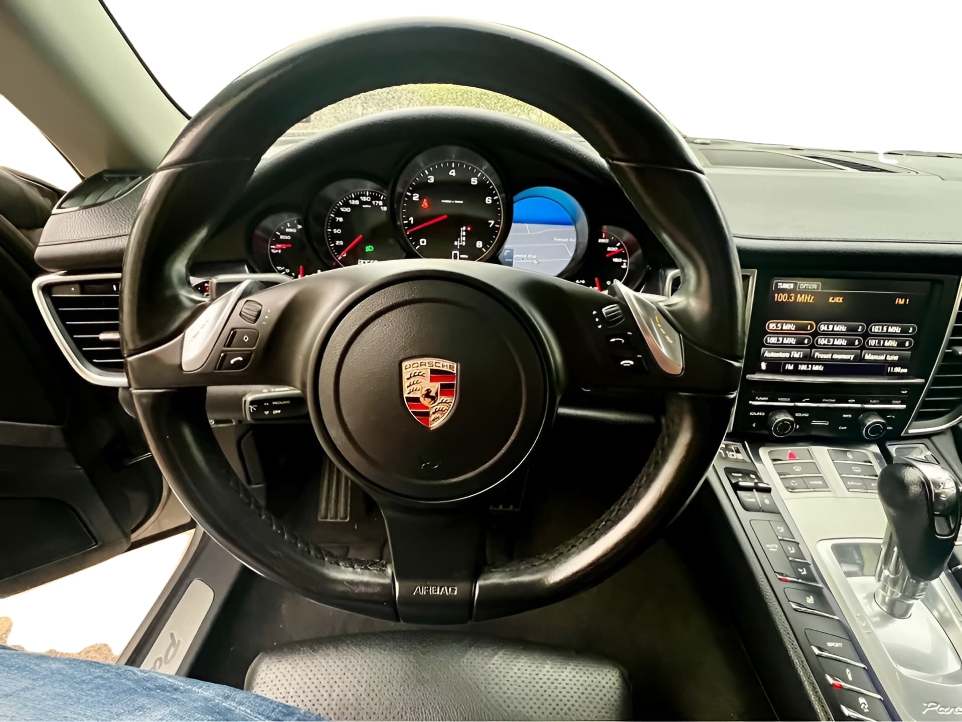 Vehicle photo