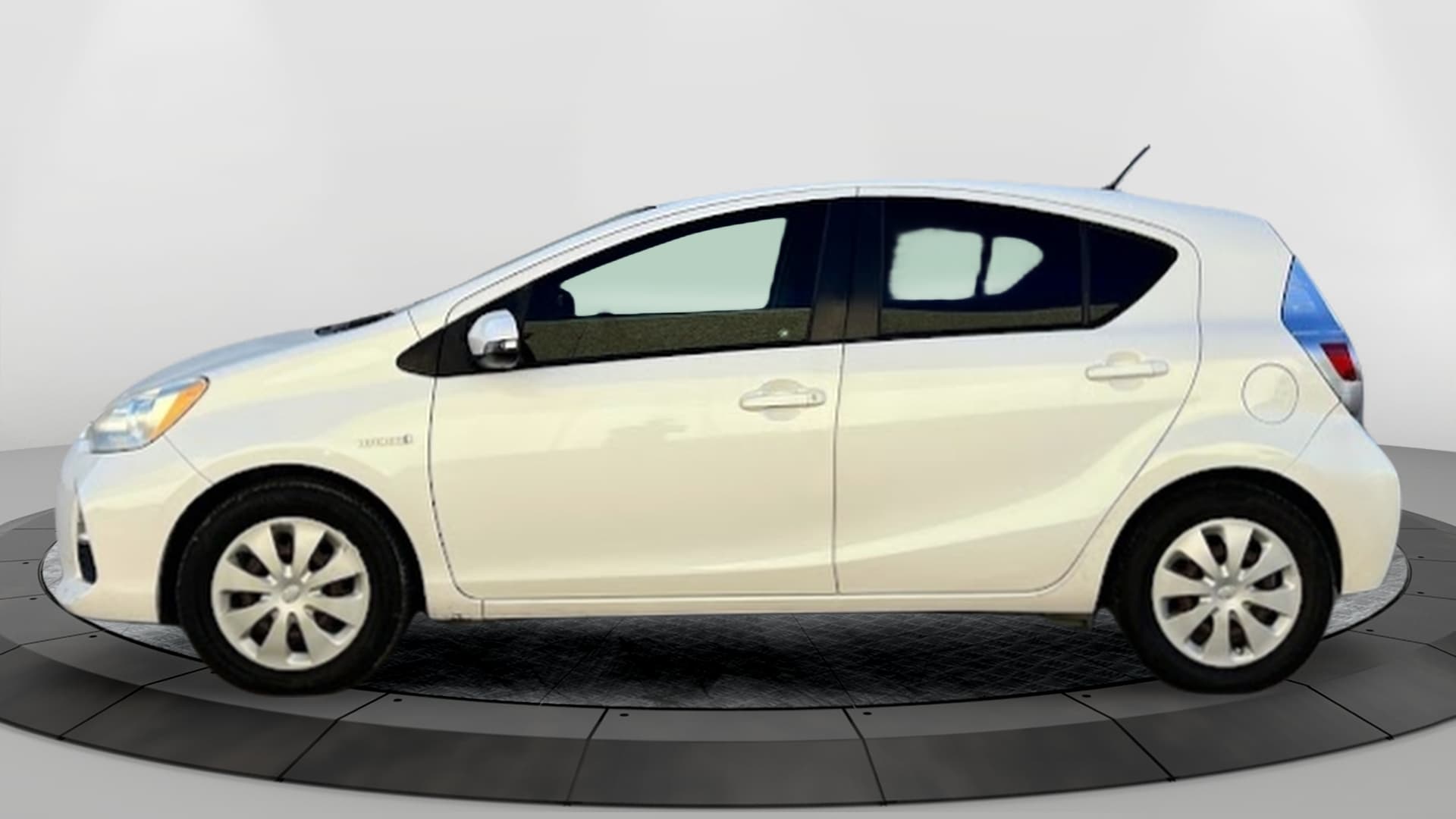 Vehicle photo