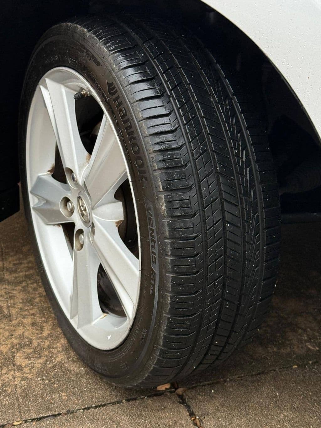 Vehicle photo