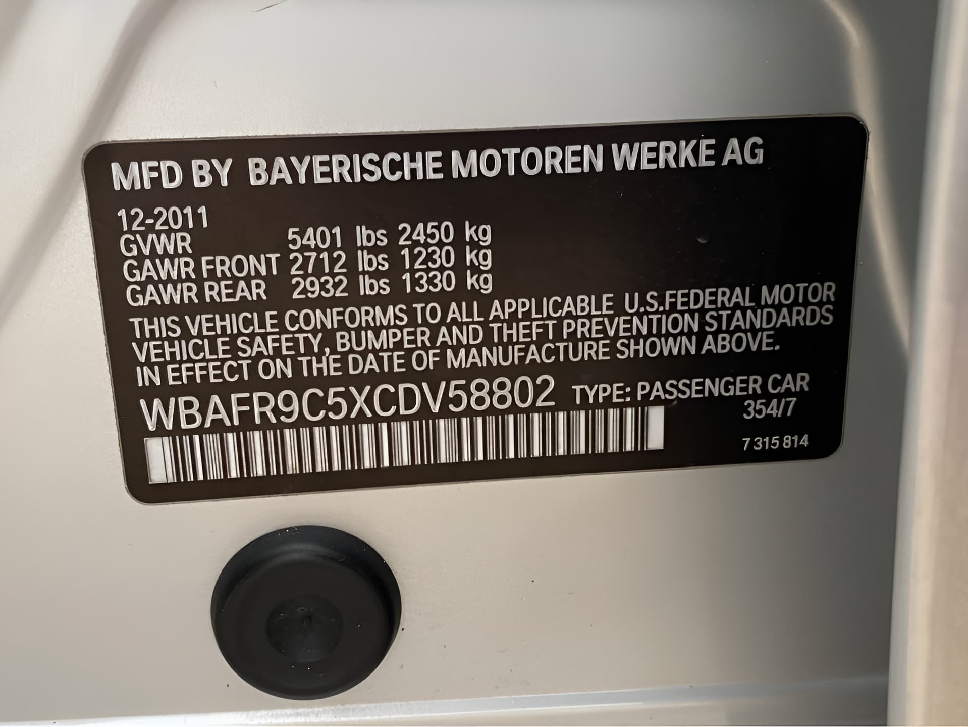 Vehicle photo