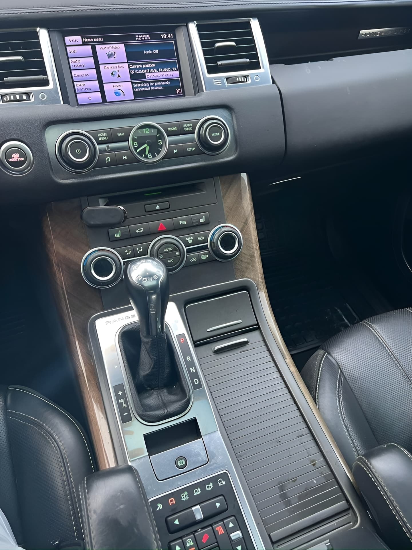 Vehicle photo