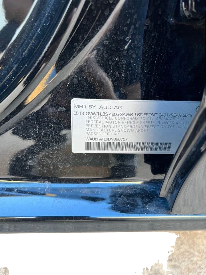 Vehicle photo