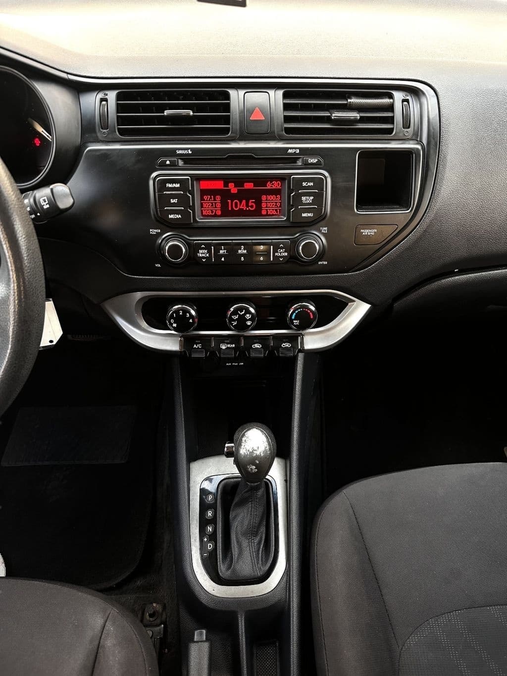 Vehicle photo