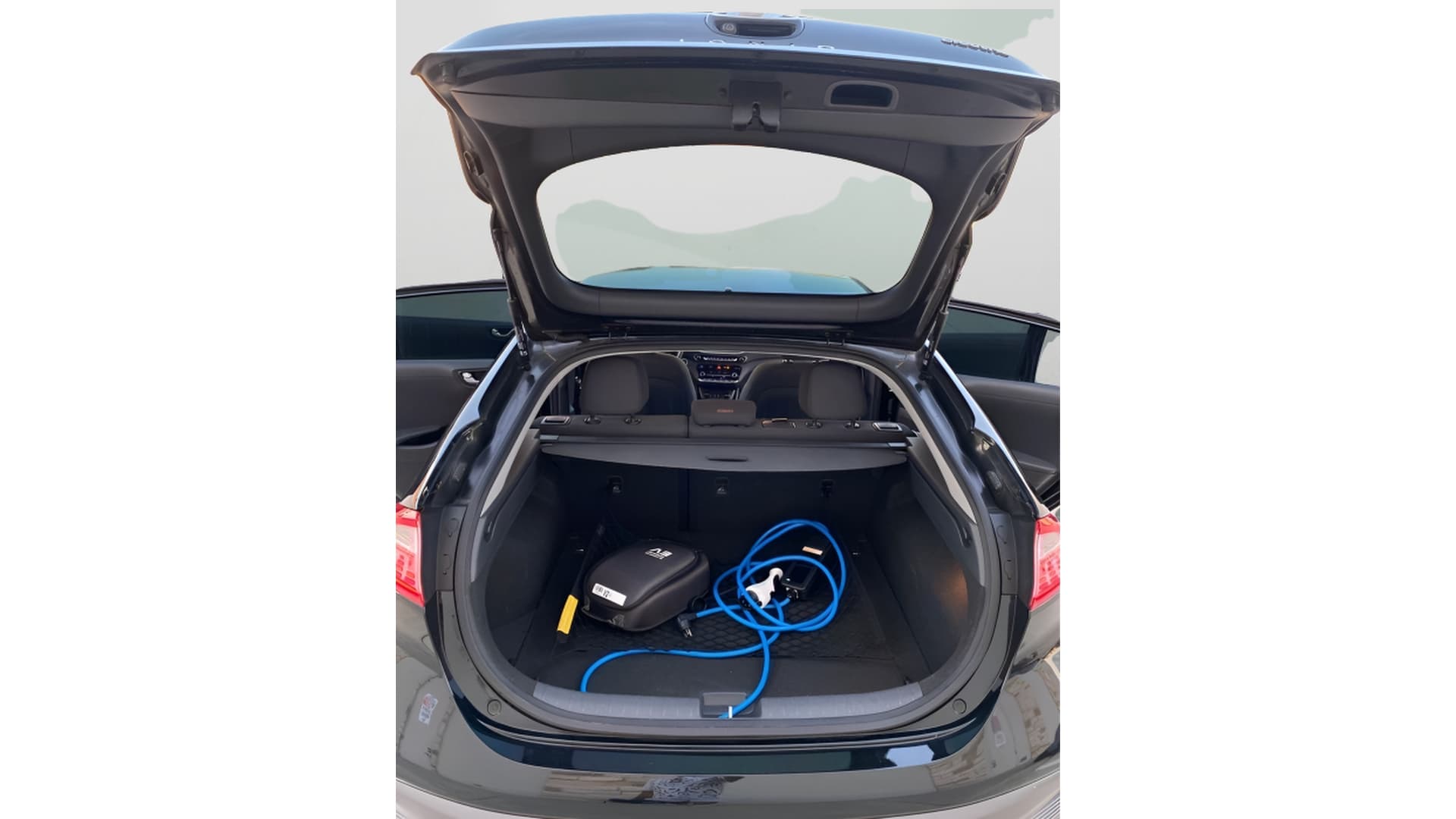 Vehicle photo