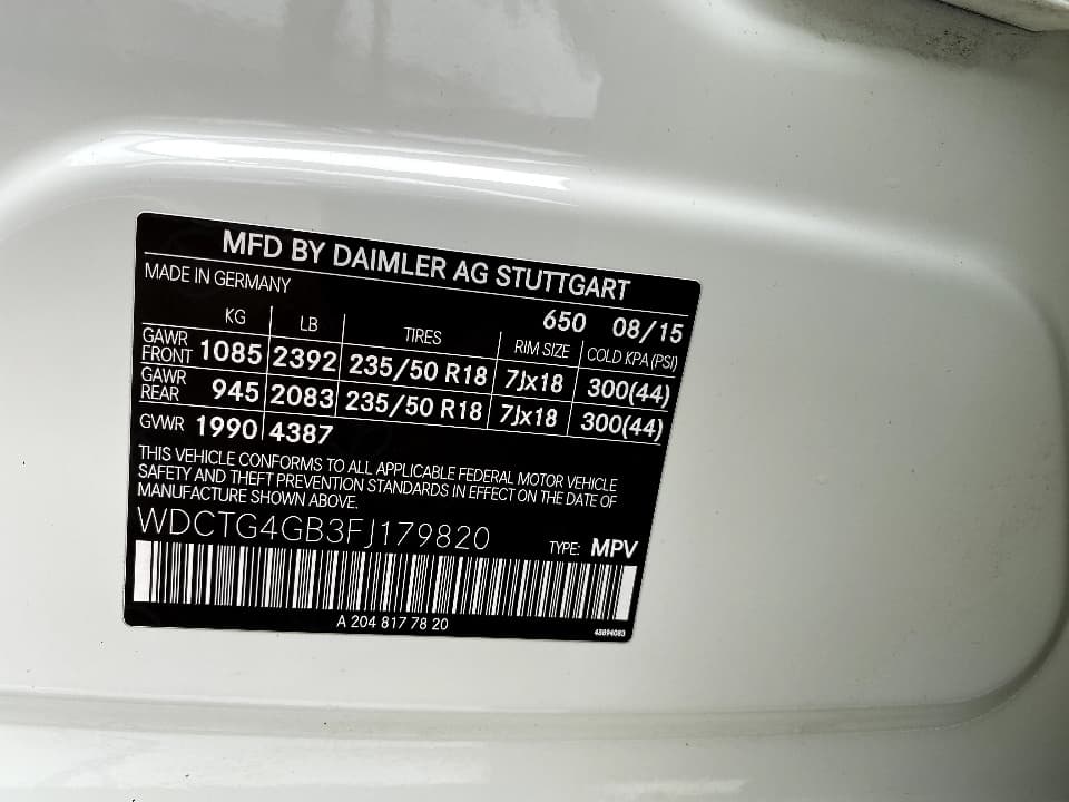 Vehicle photo