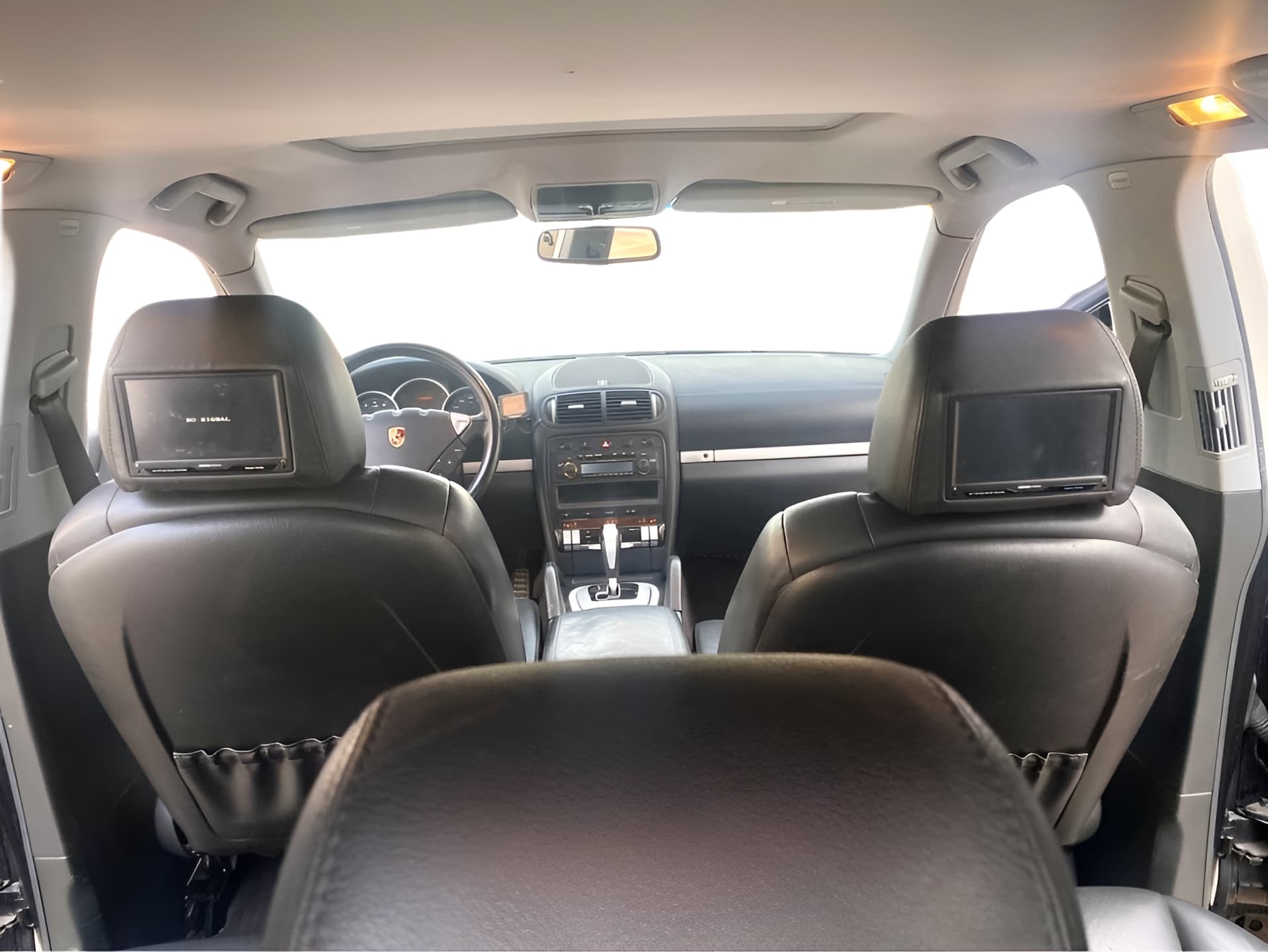 Vehicle photo