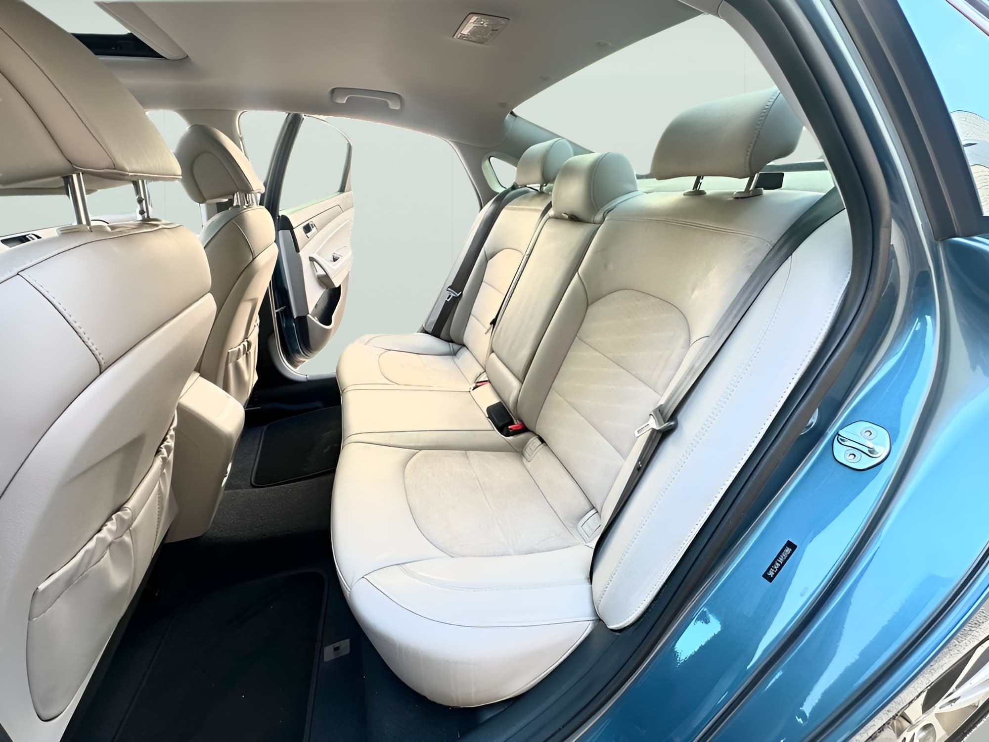 large car
