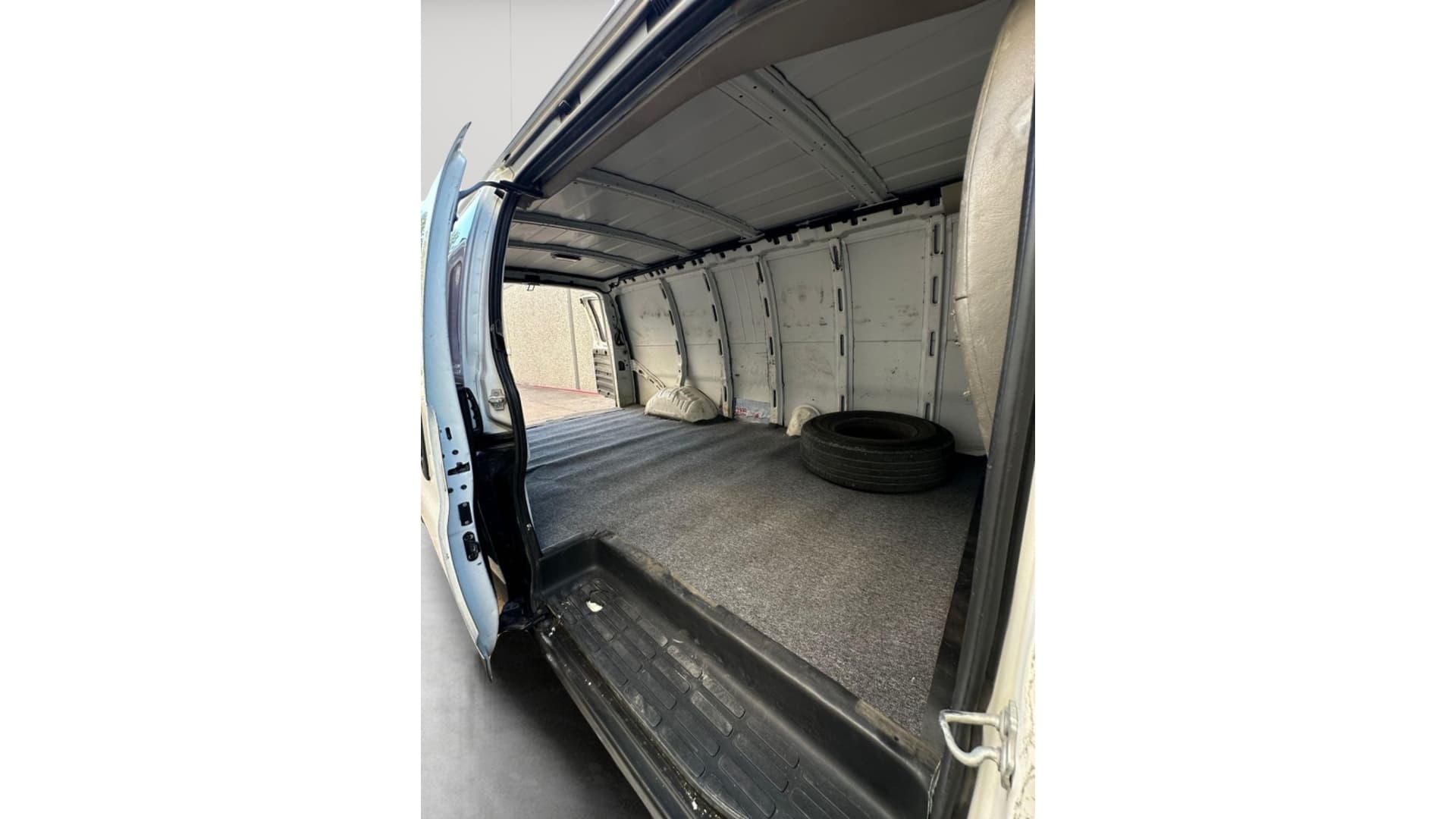 large car