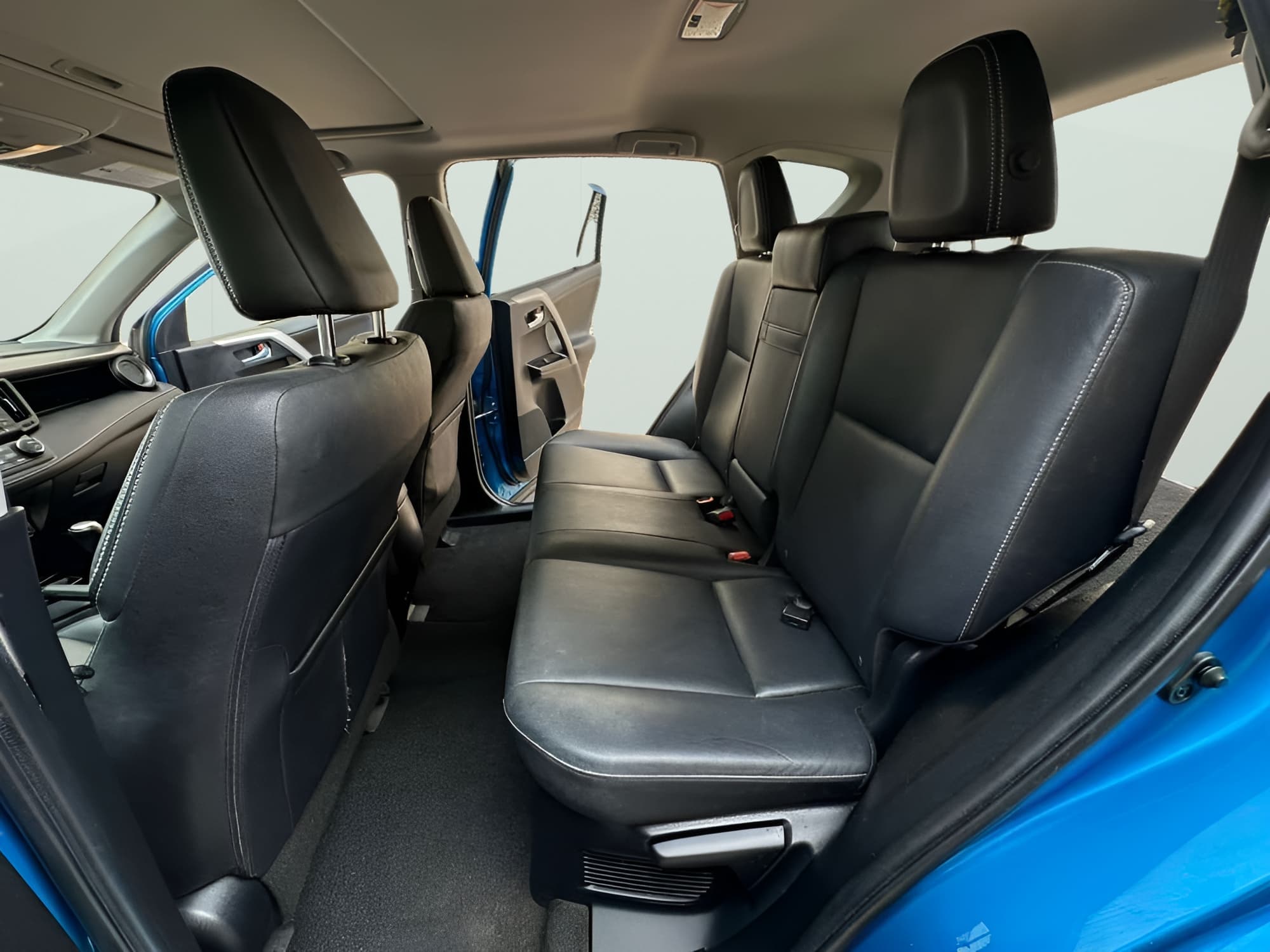 large car