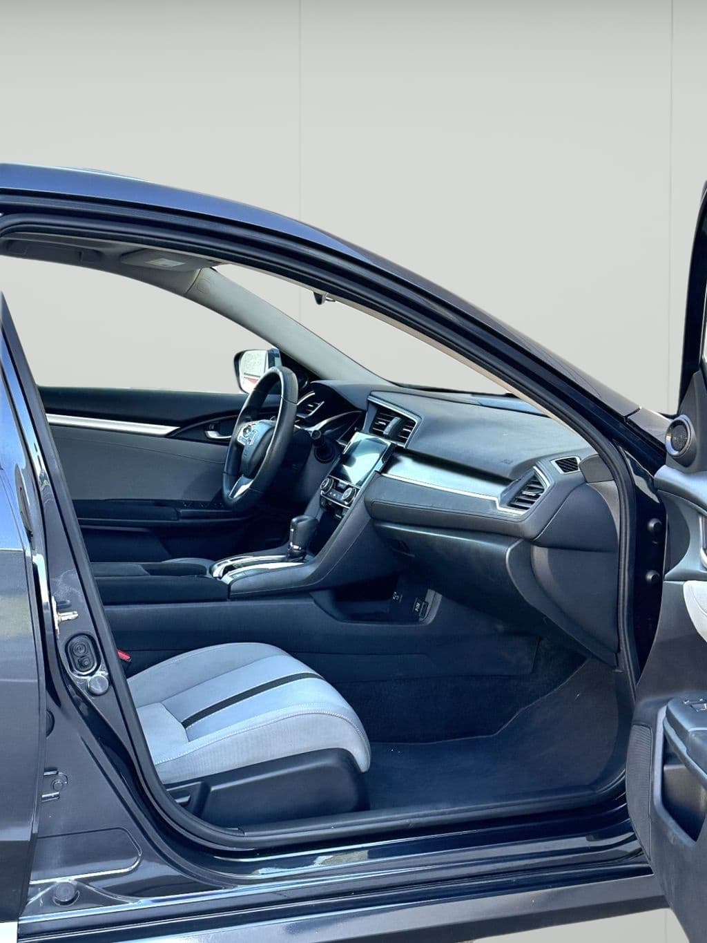 large car
