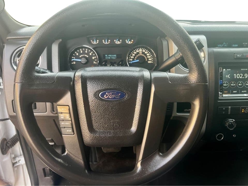 Vehicle photo