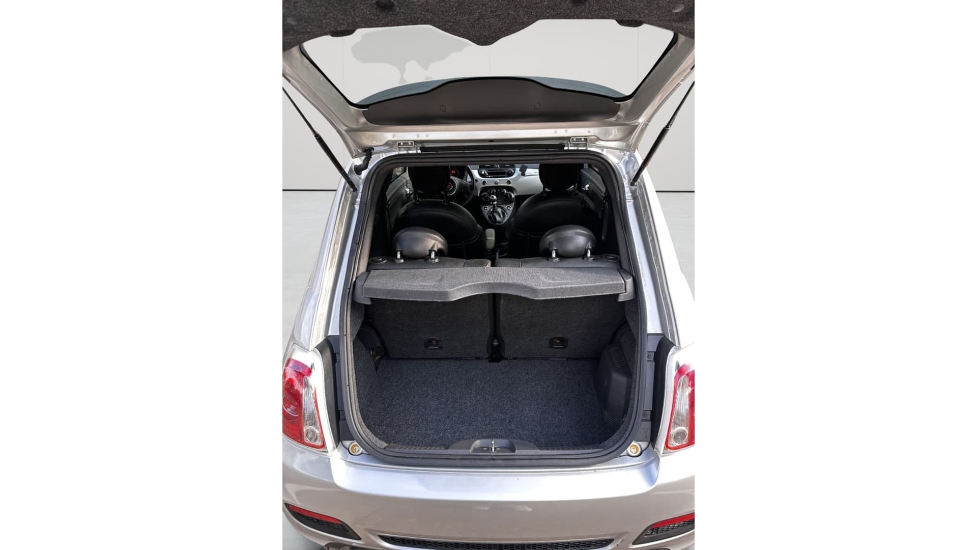 Vehicle photo