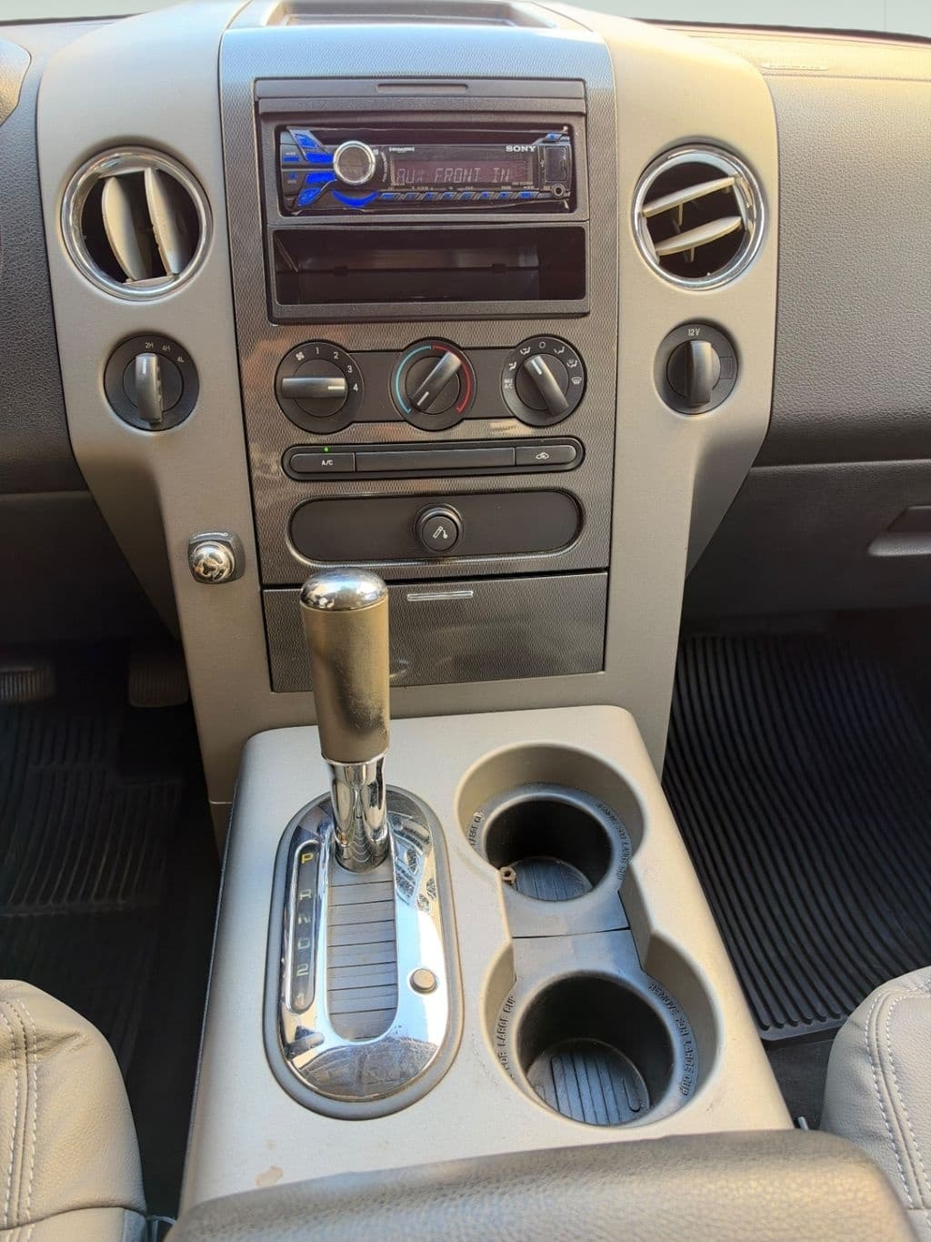 Vehicle photo