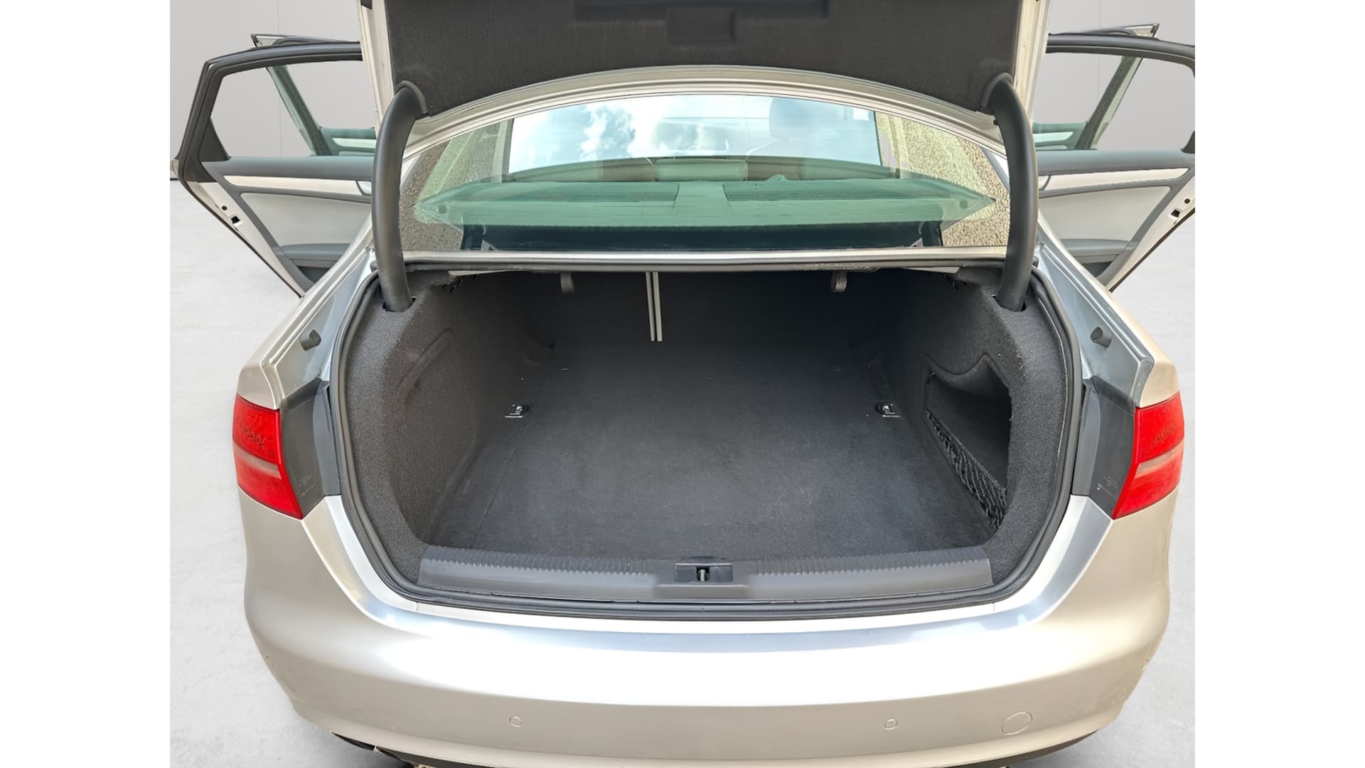 large car